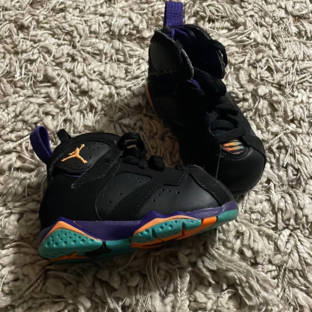 Childrens size 4 Jordan’s